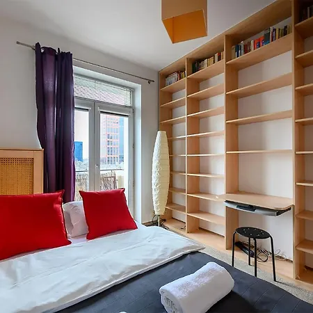 Kosciuszki Off Piotrkowska Apartment